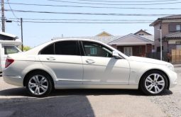 Mercedes Benz C-Class C200 Kompressor Avantgrade 2009 full