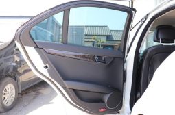 Mercedes Benz C-Class C200 Kompressor Avantgrade 2009 full