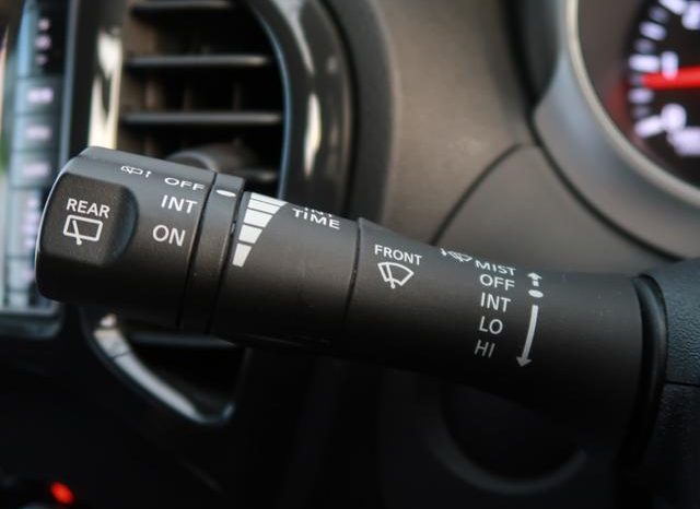 Nissan Juke 2011 full