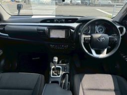 Toyota Hilux 2020 full