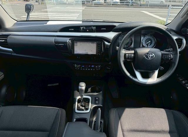 Toyota Hilux 2020 full
