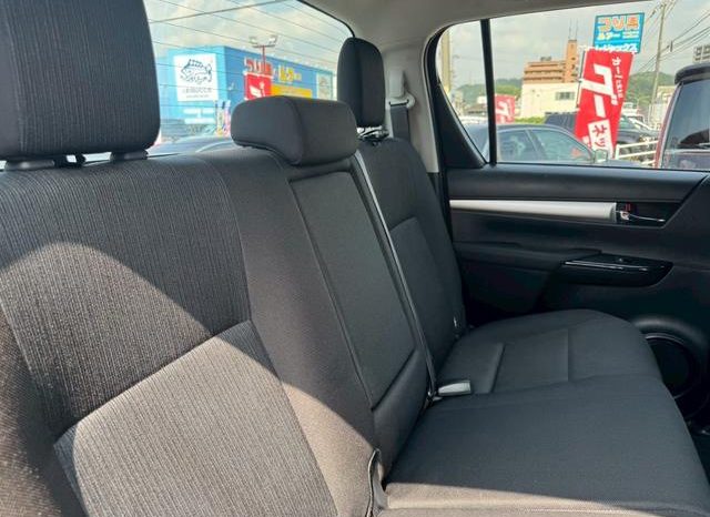 Toyota Hilux 2020 full