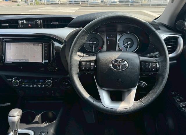 Toyota Hilux 2020 full
