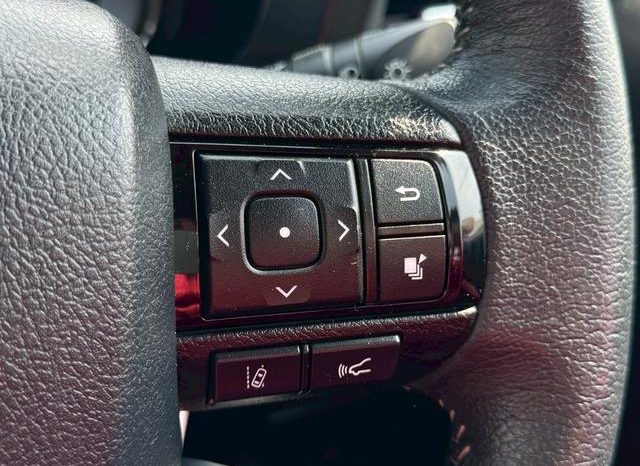 Toyota Hilux 2020 full