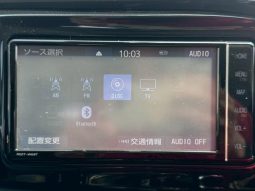 Toyota Hilux 2020 full