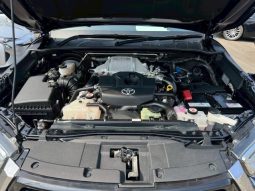 Toyota Hilux 2020 full