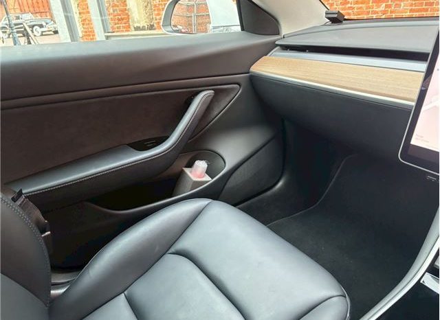 Tesla Model 3 2020 full