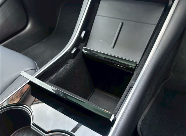 Tesla Model 3 2020 full