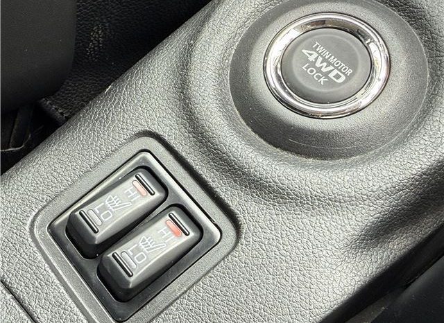 Mitsubishi Outlander PHEV G Navi PKG 2013 full