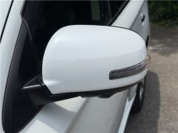 Mitsubishi Outlander PHEV G Navi PKG 2013 full