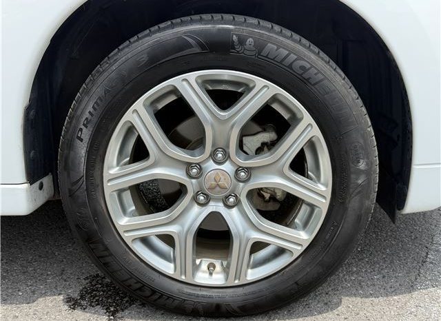 Mitsubishi Outlander PHEV G Navi PKG 2013 full