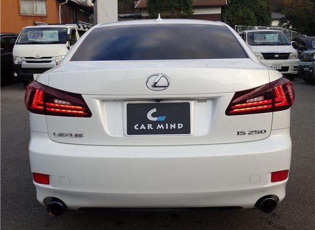 Lexus IS 2009 full