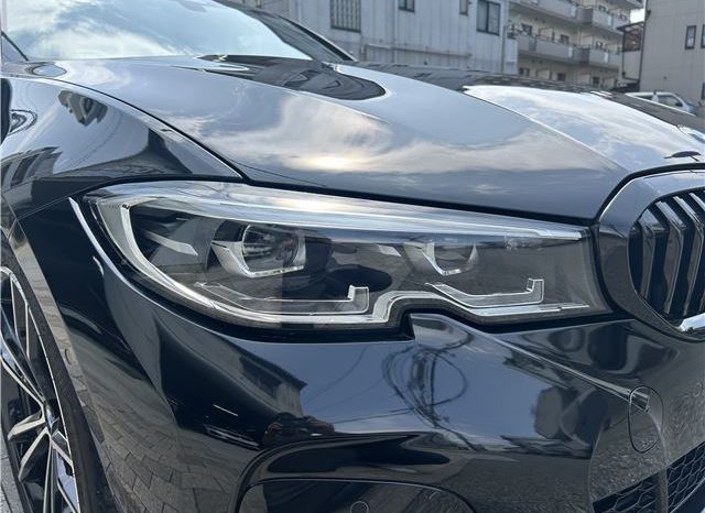 BMW 3-Series 2019 full