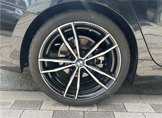 BMW 3-Series 2019 full