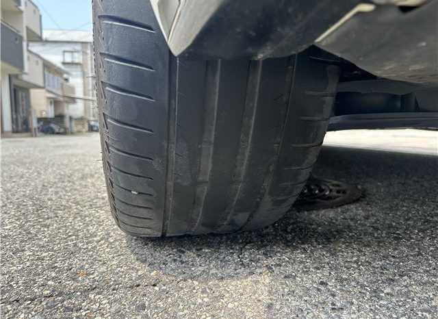 BMW 3-Series 2019 full