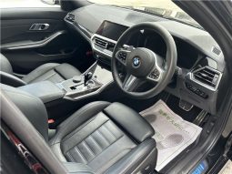 BMW 3-Series 2019 full