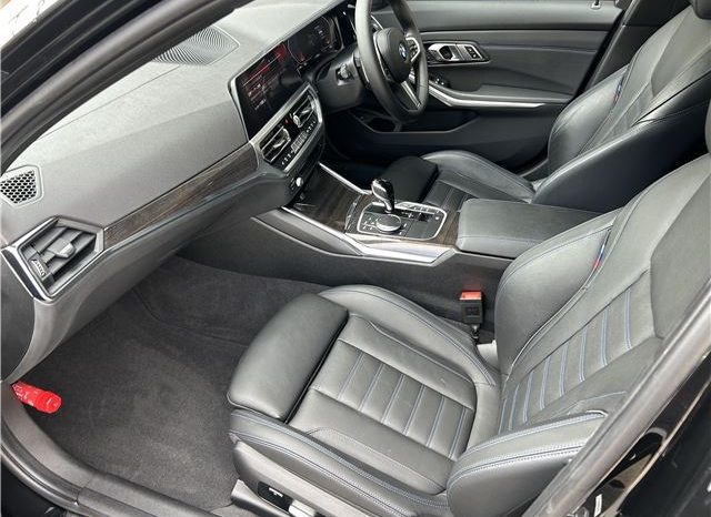 BMW 3-Series 2019 full