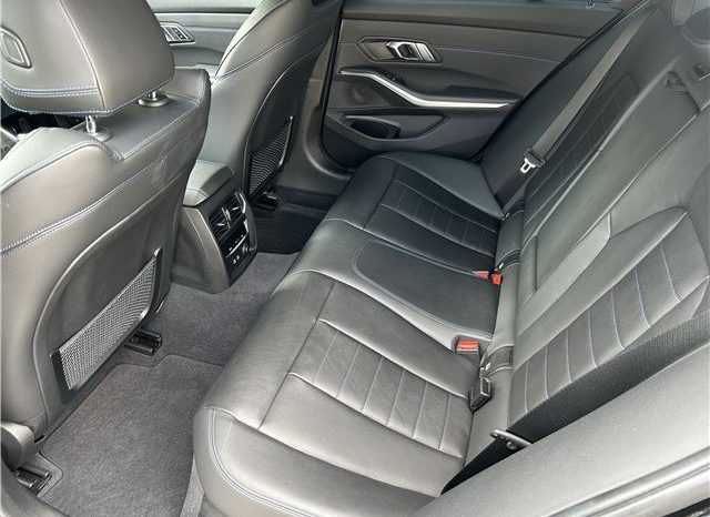 BMW 3-Series 2019 full