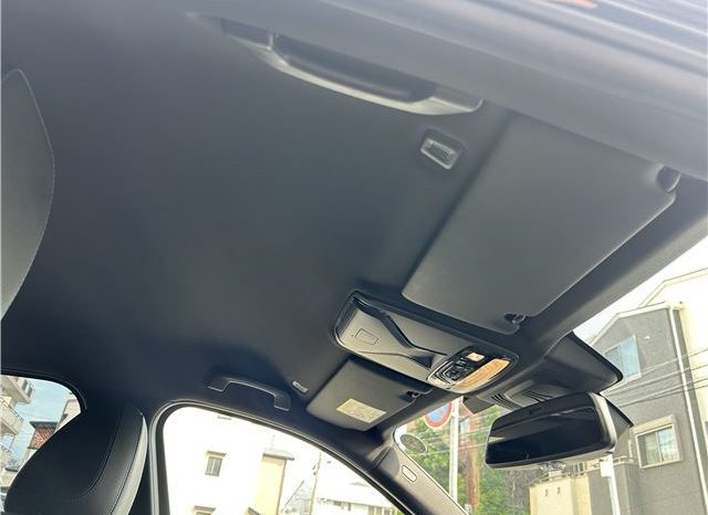 BMW 3-Series 2019 full