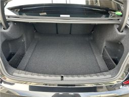 BMW 3-Series 2019 full