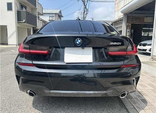 BMW 3-Series 2019 full