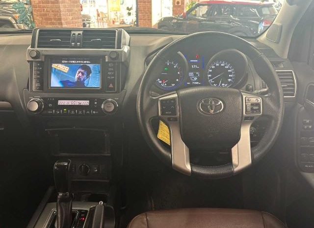 Toyota Land Cruiser Prado TX-L 2016 full