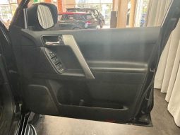 Toyota Land Cruiser Prado TX-L 2016 full