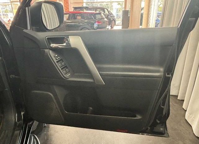 Toyota Land Cruiser Prado TX-L 2016 full