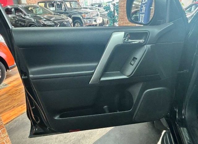 Toyota Land Cruiser Prado TX-L 2016 full