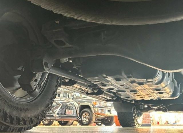 Toyota Land Cruiser Prado TX-L 2016 full