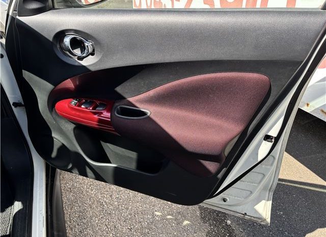 Nissan Juke 15RX 2010 full