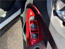 Nissan Juke 15RX 2010 full