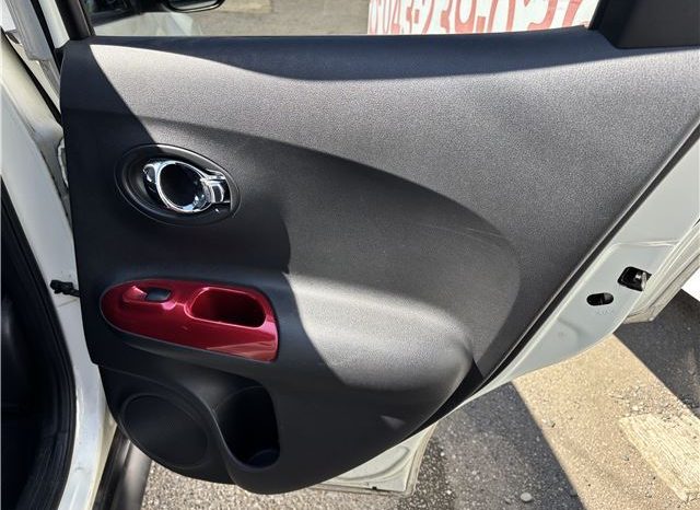 Nissan Juke 15RX 2010 full