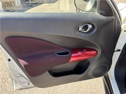 Nissan Juke 15RX 2010 full