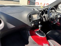 Nissan Juke 15RX 2010 full