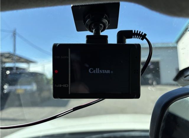 Nissan Juke 15RX 2010 full