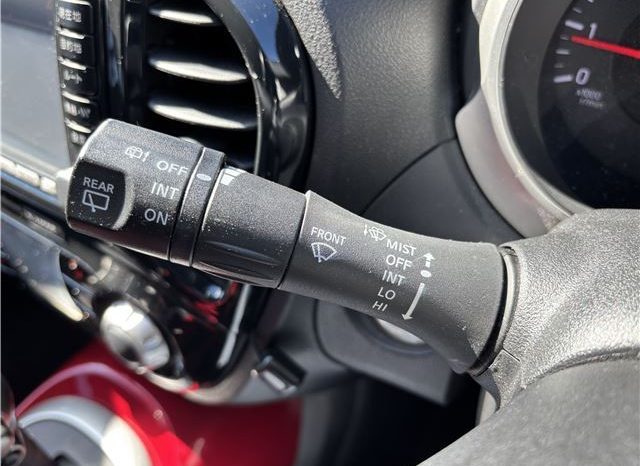 Nissan Juke 15RX 2010 full