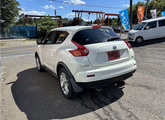Nissan Juke 15RX 2010 full