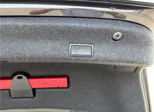 Volkswagen Passat TSI R Line 2019 full