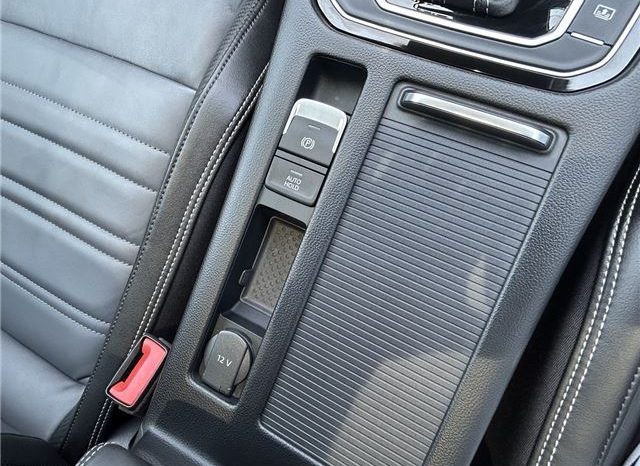 Volkswagen Passat TSI R Line 2019 full