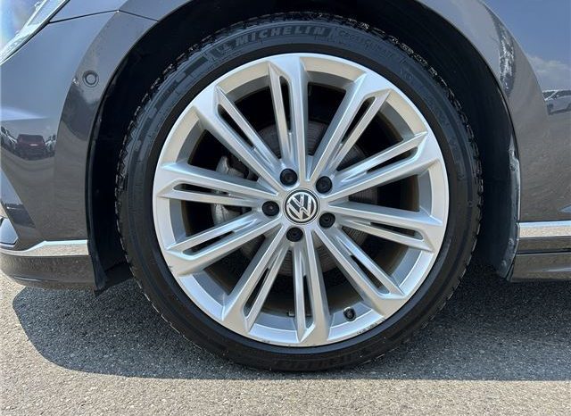 Volkswagen Passat TSI R Line 2019 full