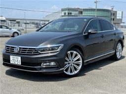 Volkswagen Passat TSI R Line 2019 full