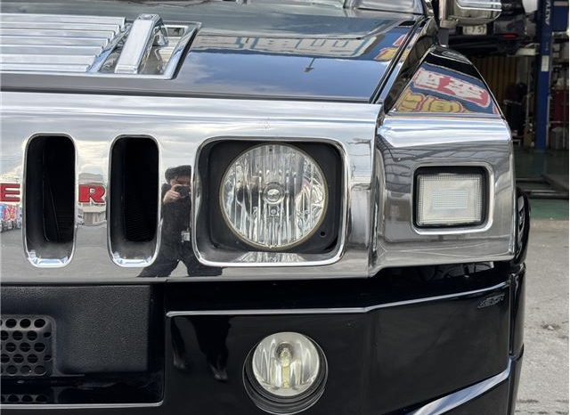 Hummer H-2 2011 full