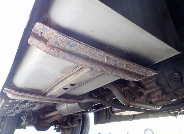 Nissan Civilian Bus Long 29-seater 2004 full