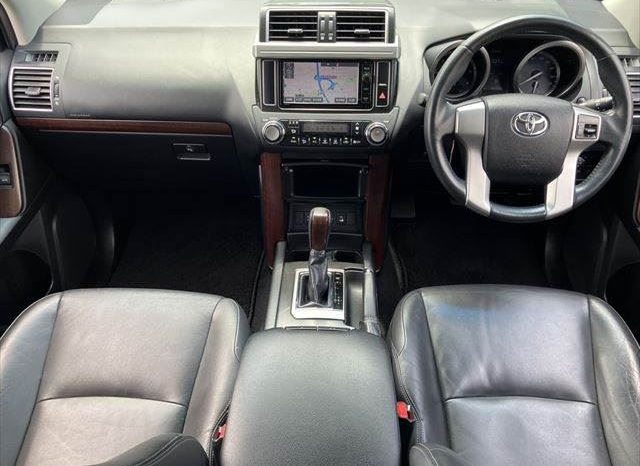 Toyota Land Cruiser Prado TX-L 2015 full