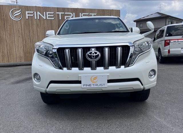 Toyota Land Cruiser Prado TX-L 2015 full