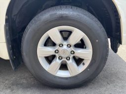 Toyota Land Cruiser Prado TX-L 2015 full