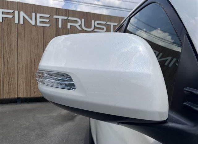 Toyota Land Cruiser Prado TX-L 2015 full