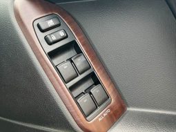 Toyota Land Cruiser Prado TX-L 2015 full