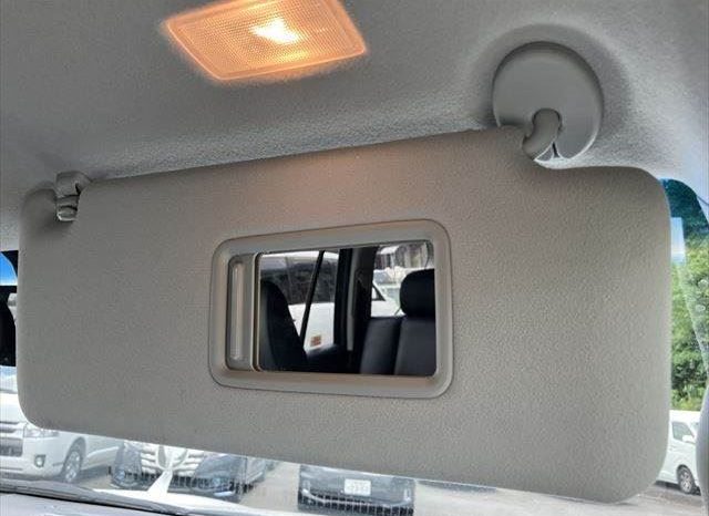 Toyota Land Cruiser Prado TX-L 2015 full